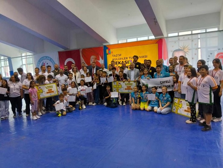 ayeli-akademi-spor-kulubu-akil-ve-zeka-oyunlari-turnuvasinda-turkiye-ucuncusu-oldu-9.jpg
