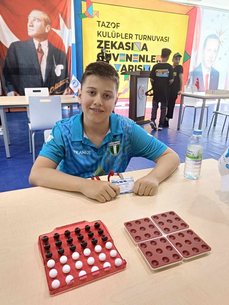 cayeli-akademi-spor-kulubu-akil-ve-zeka-oyunlari-turnuvasinda-turkiye-ucuncusu-oldu-14.jpg