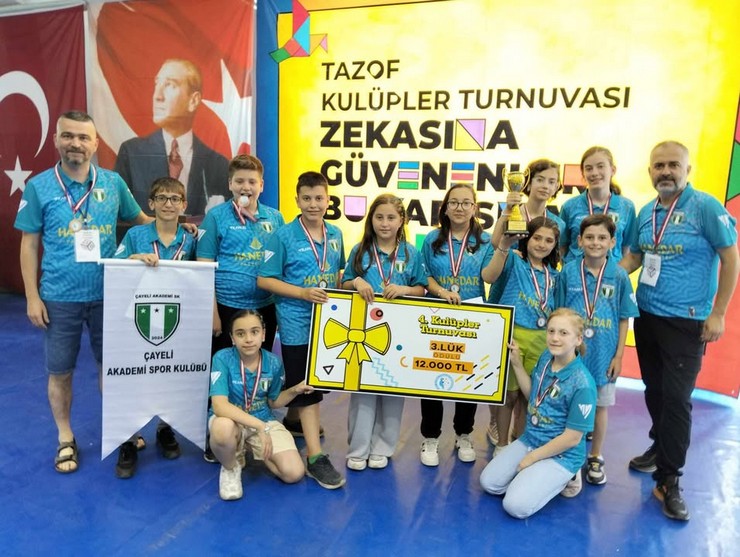 cayeli-akademi-spor-kulubu-akil-ve-zeka-oyunlari-turnuvasinda-turkiye-ucuncusu-oldu-4.jpg