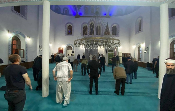 orman-yanginlarina-karsi-rizede-dualar-semaya-yukseldi-3.jpg