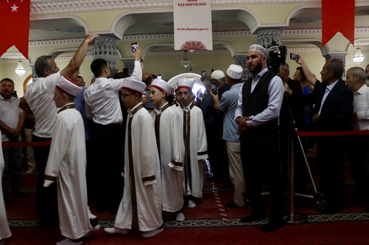 trabzonda-87-hafiz-icin-icazet-toreni-duzenlendi-1.jpg