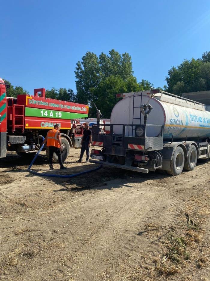 Sincan Belediyesi’nden Orman Yangınlarına Su Tankeri Ve Personel Desteği