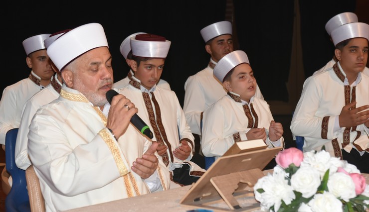 artvinde-31-hafiz-icin-icazet-toreni-yapildi-1.jpg