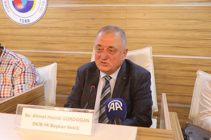 rizede-ihracatcilarin-sorunlari-toplantida-ele-alindi-1.jpg