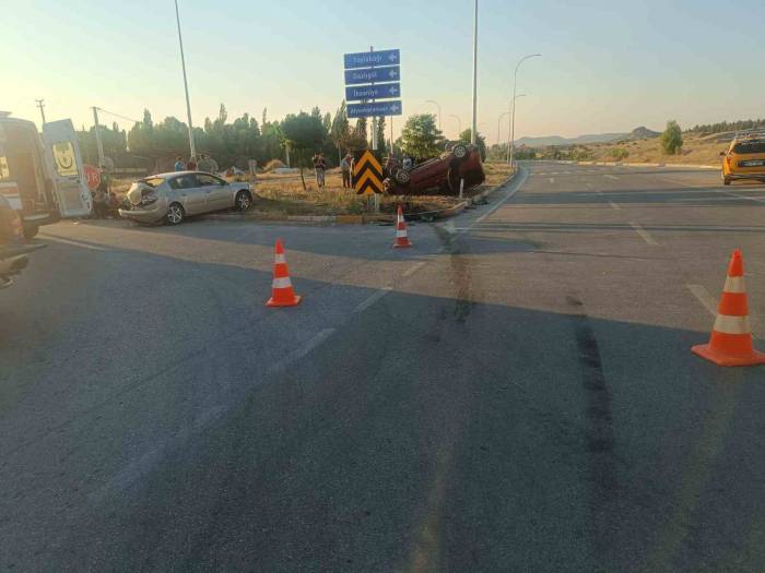 Afyonkarahisar’da Trafik Kazası: 9 Kişi Yaralandı