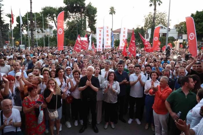 Antalya’da Muhittin Böcek’e Destek Mitingi