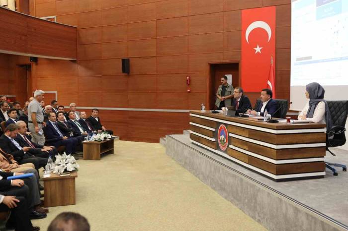 İl Koordinasyon Kurulu Vali Çiçek Başkanlığında Toplandı