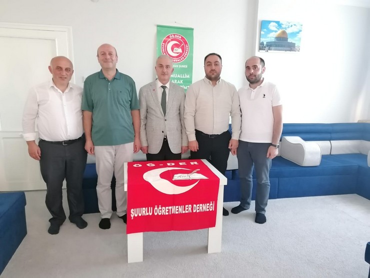 rize-og-der-subesinde-bayrak-degisimi-1.jpg