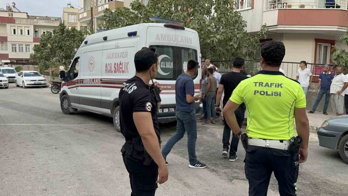 Akrabalar Arasındaki Kavga Hastanede Bitti: 2 Yaralı