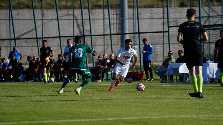 aykur-rizespor-konyaspor-hazirlik-maci-1.jpg