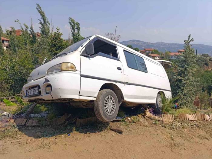 Peyzaj Bahçesi Çalışanı Aracın Altında Kalarak Hayatını Kaybetti