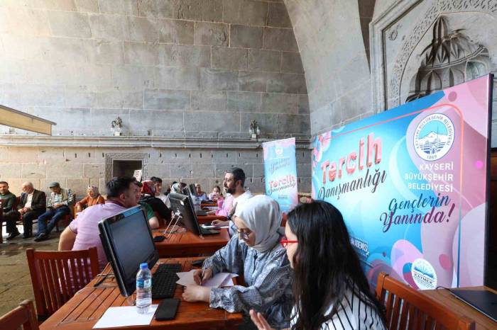 Büyükşehirin Lgs Tercih Danışmanlığı Hizmeti Yoğun İlgi Görüyor