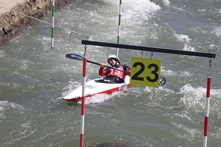 rizede-akarsu-kano-slalom-ve-kayak-cross-turkiye-sampiyonasi-yapildi-9.jpg