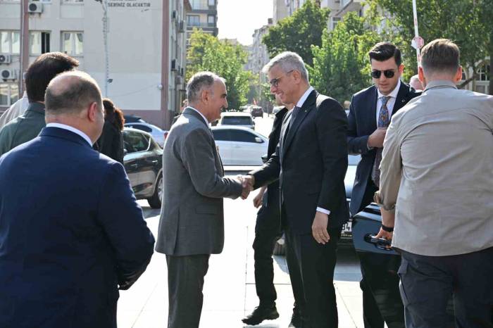 Bakan Memişoğlu Açıkladı: 10 Milyon Kişinin Ölçümü Yapıldı, Yüzde 70’i Fazla Kilolu