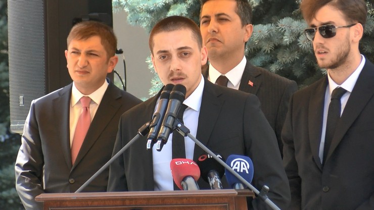 erol-karaomeroglu-icin-icisleri-bakanliginda-toren-duzenlendi-7.jpg