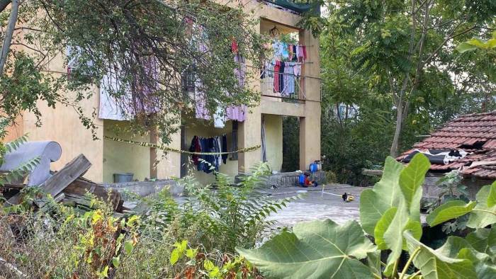 Kocasını Tüfekle Vurarak Öldürmüştü, Detaylar Ortaya Çıkmaya Başladı