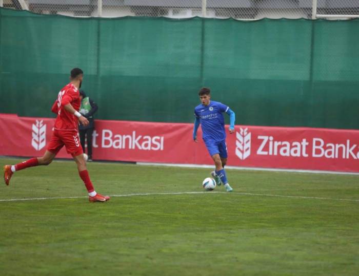 Nazillispor’da Gençleşme Operasyonu