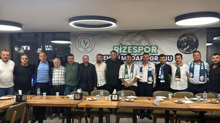 rizespor-tribunlerinde-yeni-donem-mekansizlar-artik-sehr-i-mudafa-2.jpg