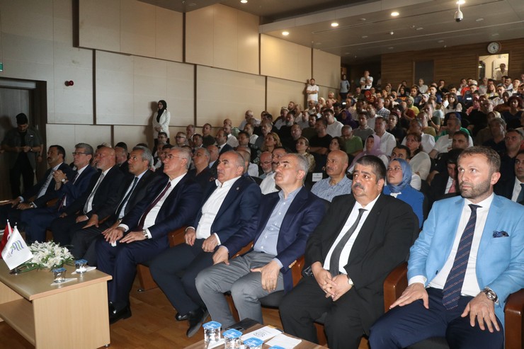 kamu-basdenetcisi-mehmet-akarca-ombudsman-rizede-3.jpg