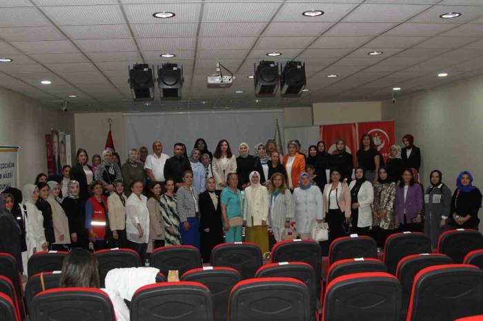 Çocuklar İçin Umut Oldular