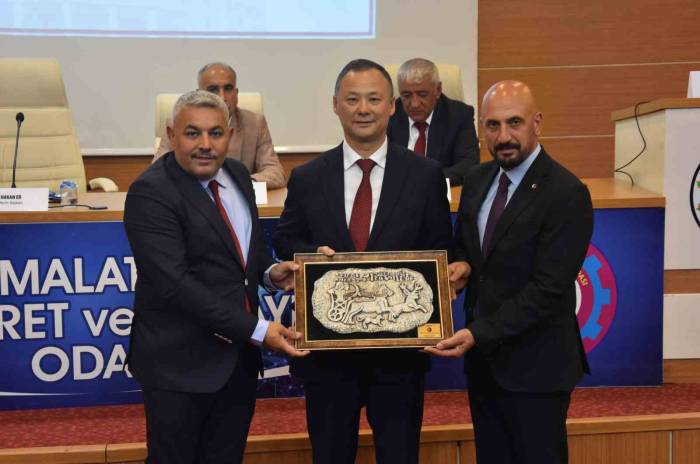 Malatya İle Kırgızistan Arasındaki Ticari Bağ Güçlenecek