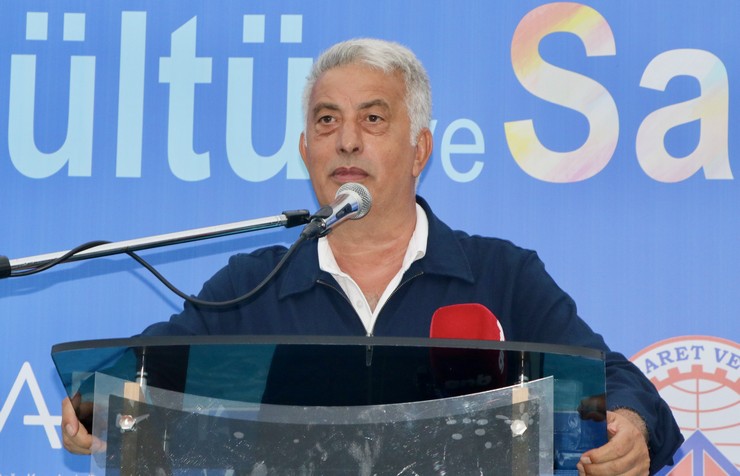 trabzonda-karadeniz-kultur-ve-sanat-festivali-basladi-9.jpg