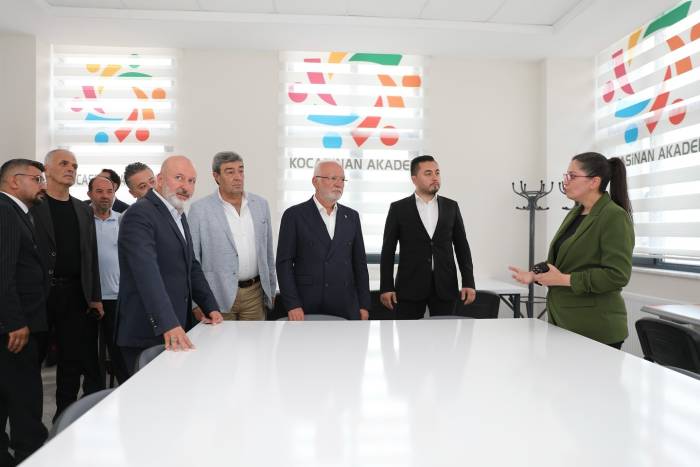 Başkan Çolakbayrakdar; Elitaş’ı Kocasinan Akademi’de Ağırladı