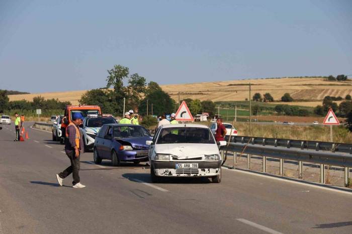 Bafra’da Trafik Kazası: 4 Yaralı