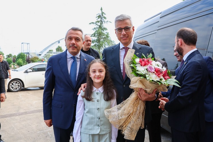 saglik-bakani-memisoglu-rizede.jpg