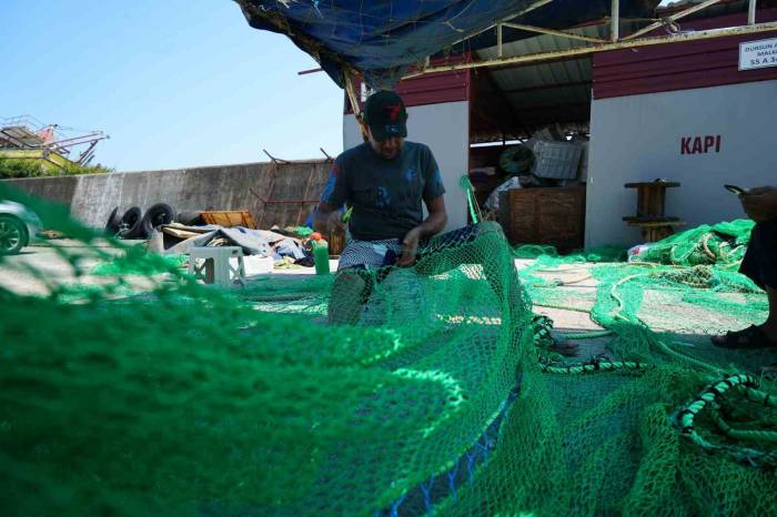 Balıkçılar ’vira Bismillah’ Demeye Hazırlanıyor