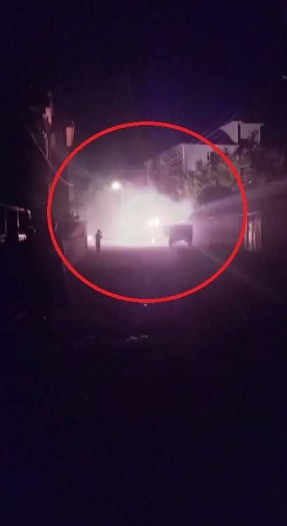 Elektrik Tellerindeki Patlamalar Geceyi Gündüze Çevirdi