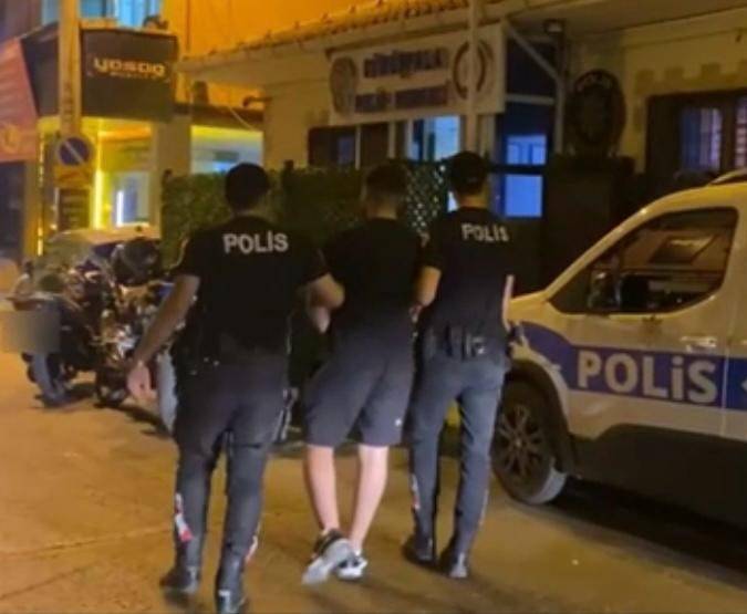 İzmir’de Asayiş Uygulaması: Aranan 55 Kişi Yakalandı