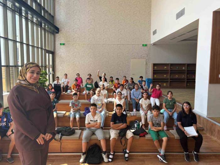 Şahinbey Belediyesi’nden Gençlere Ücretsiz İngilizce Eğitimi