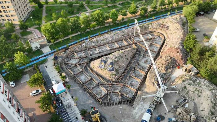 Talas’ta Alzheimer Gündüz Bakımevi’nin Temeli Atıldı