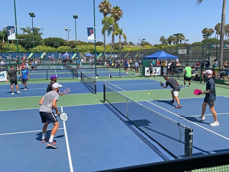 rize-yeni-bir-spor-daliyla-tanisti-pickleball-heyecani-basladi-1.jpg