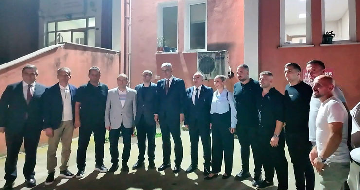 saglik-bakani-prof-dr-kemal-memisoglu-yenilenme-karari-alinan-ardesen-devlet-hastanesinde-incelemelerde-bulundu-7.jpg