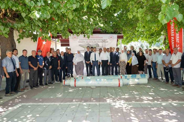 Vali Aksoy Mihalgazi’de Sera Örtüsü Teslim Törenine Katıldı