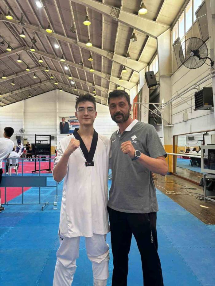 Niğdeli Sporcu Avrupa Yolcusu