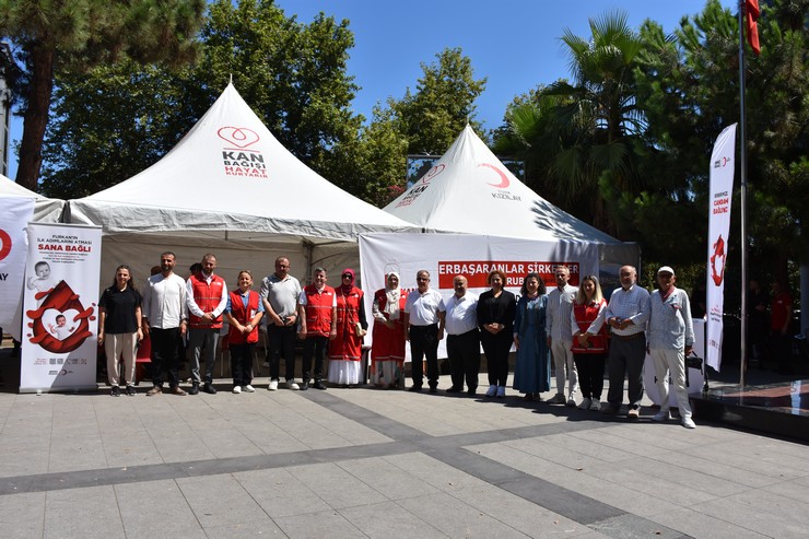 trabzonda-kan-bagisi-kampanyasi-baslatildi-5.jpg