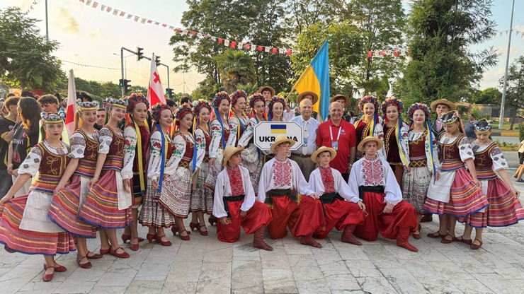 51-uluslararasi-arhavi-kultur-ve-sanat-festivali-basladi-6.jpg