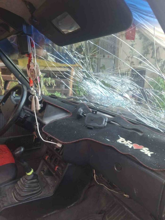 Bıçak Ve Silahlı Saldırıya Uğrayan İki Arkadaş Ağır Yaralandı