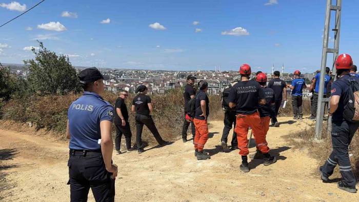 Arnavutköy’de Kaybolan Alzheimer Hastası Yaşlı Adamı Arama Çalışmaları 11’inci Gününde Sürüyor