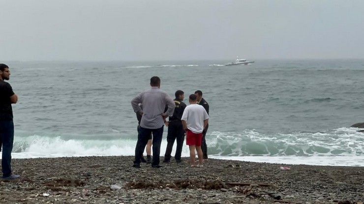 trabzonun-of-ilcesinde-13-yasindaki-bir-cocuk-denizde-kayboldu-3.jpg