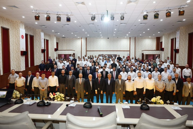 rize-muftu-yusuf-karali-dini-yuksek-ihtisas-merkezinde-yuksek-ihtisas-egitimi-17-donem-acilis-programi-rize-valisi-ihsan-selim-baydasin-katilimlariyla-gerceklestirildi-3.jpg