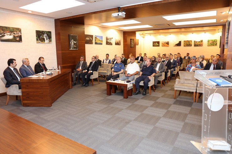 rizede-bagimlilikla-mucadele-icin-il-koordinasyon-kurulu-toplandi-4.jpg