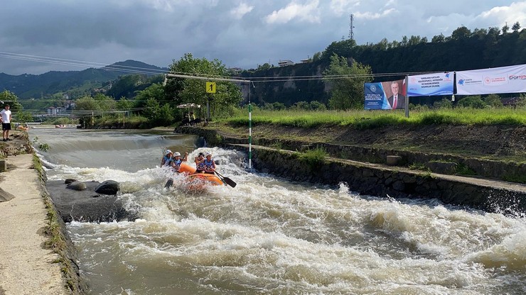 rizede-rafting-avrupa-kupasi-heyecani-devam-ediyor-8.jpg