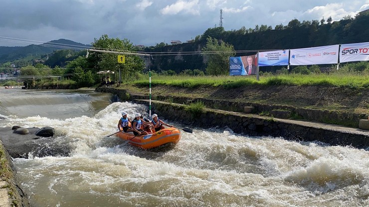 rizede-rafting-avrupa-kupasi-heyecani-devam-ediyor-9.jpg