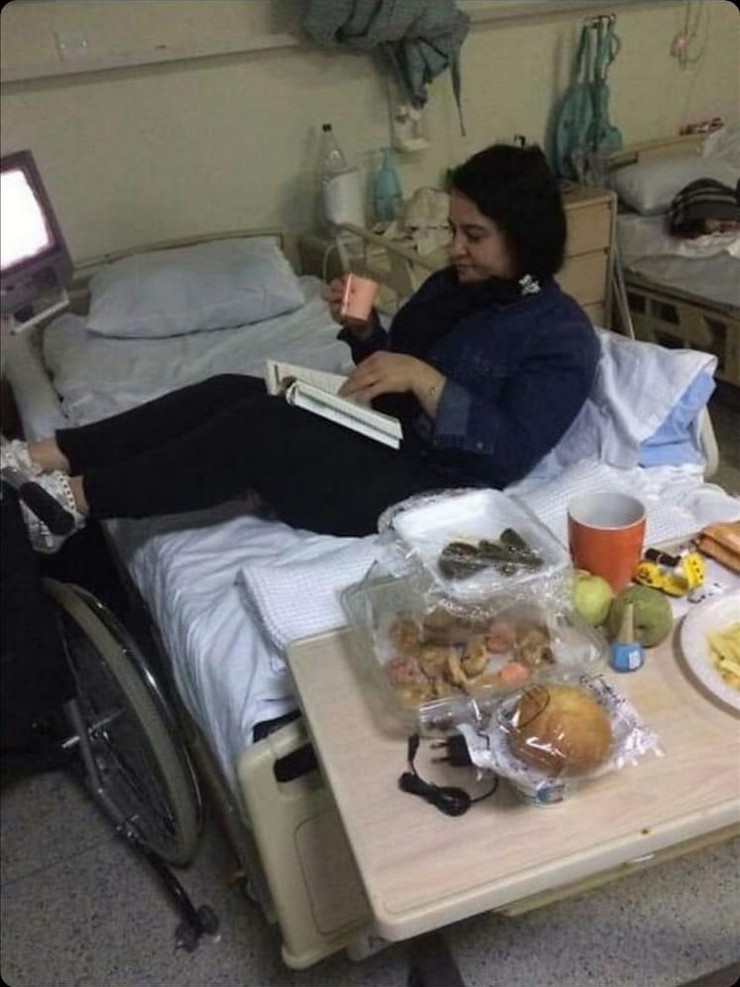 rizede-yuksekten-dusme-sonucu-omuriliginde-olusan-hasar-nedeniyle-13-yasindan-itibaren-tekerlekli-sandalye-kullanan-ve-27-yil-evden-cikmayan-hacere-korkmazin-62-haya.jpg