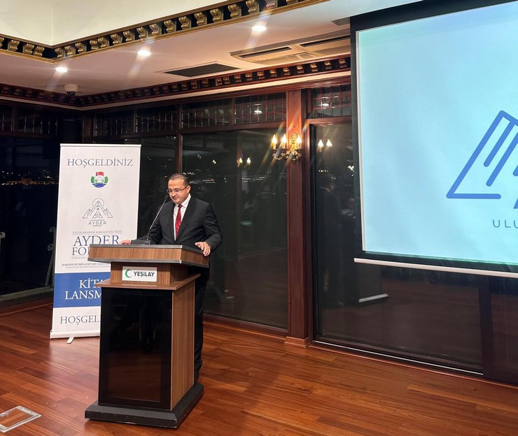 uluslararasi-karadeniz-rize-ayder-forumu-kitap-lansmani-yapildi-3.jpg