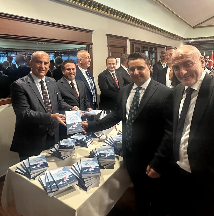 uluslararasi-karadeniz-rize-ayder-forumu-kitap-lansmani-yapildi-7.jpg